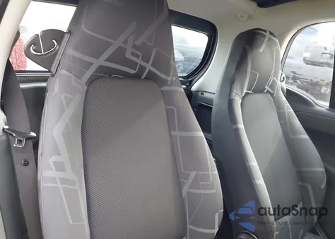 2008 Smart Fortwo Passion/Pure from USA, damaged, VIN WMEEJ31X88K122977